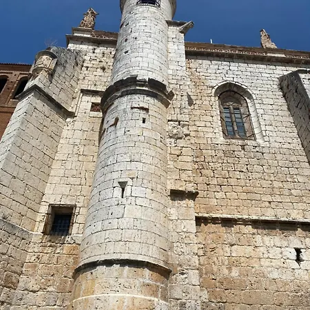 El Palacio De Juana *